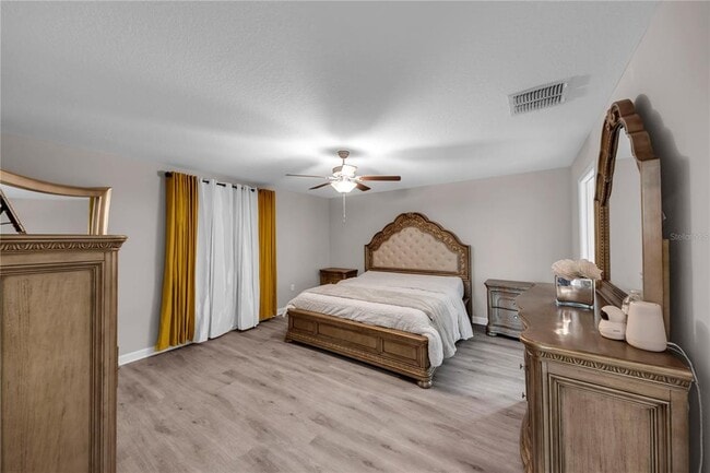 Building Photo - 13220 Satin Lily Dr