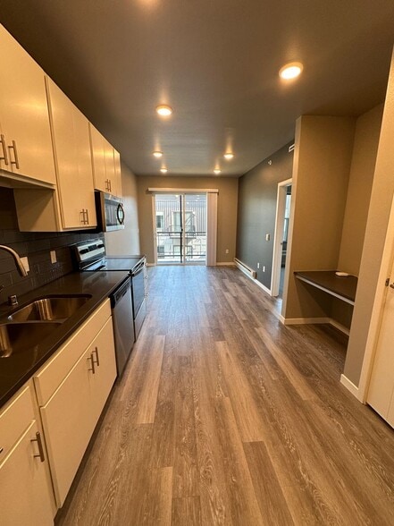 Interior Photo - 5th Street Lofts