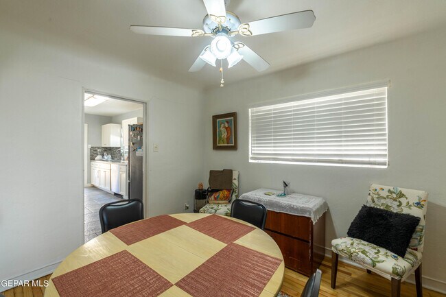 Building Photo - 4505 Pershing Dr
