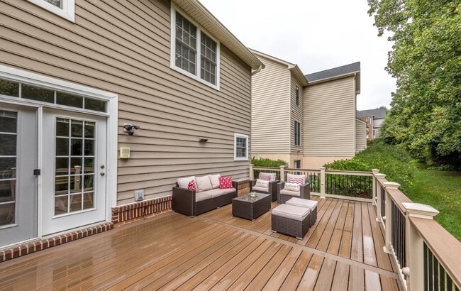 Building Photo - 15806 Copper Beech Dr