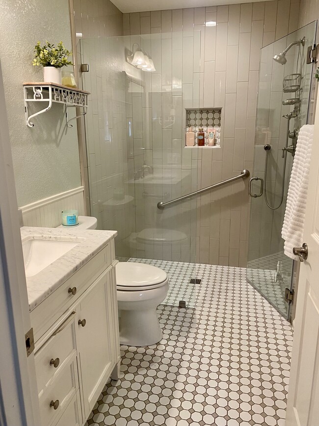 Building Photo - 32434 Campo Dr