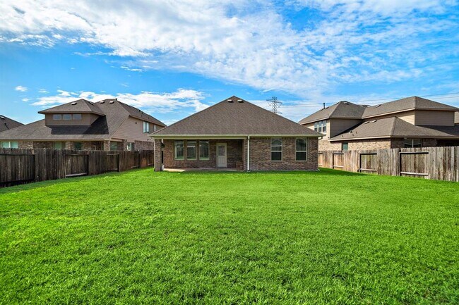 Building Photo - 27966 Rocky Heights Dr
