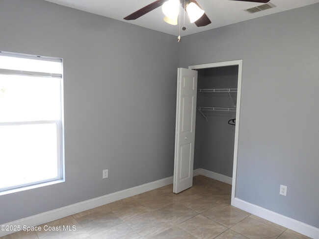 Building Photo - 3510 Aria Dr