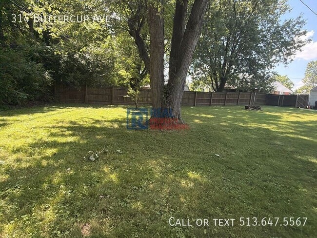 Building Photo - 314 Buttercup Ave