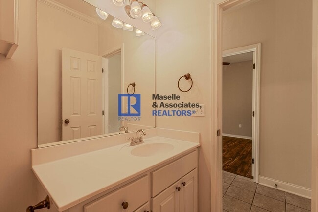 Building Photo - 3 Bed/2 Bath Home in Lennox in Brandon