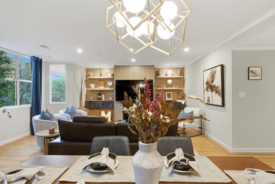 Building Photo - 340 Shotwell St