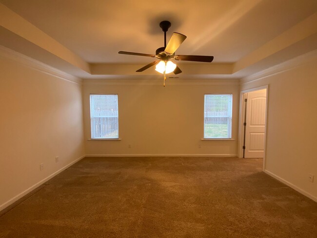 Building Photo - Home for rent in Trussville! View with 48 ...