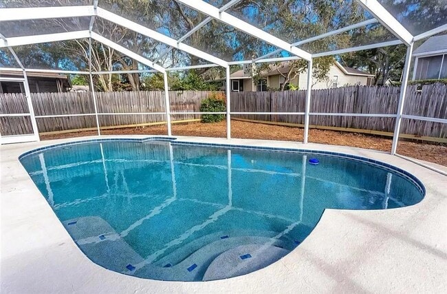 Building Photo - 244 Myrtle Ct