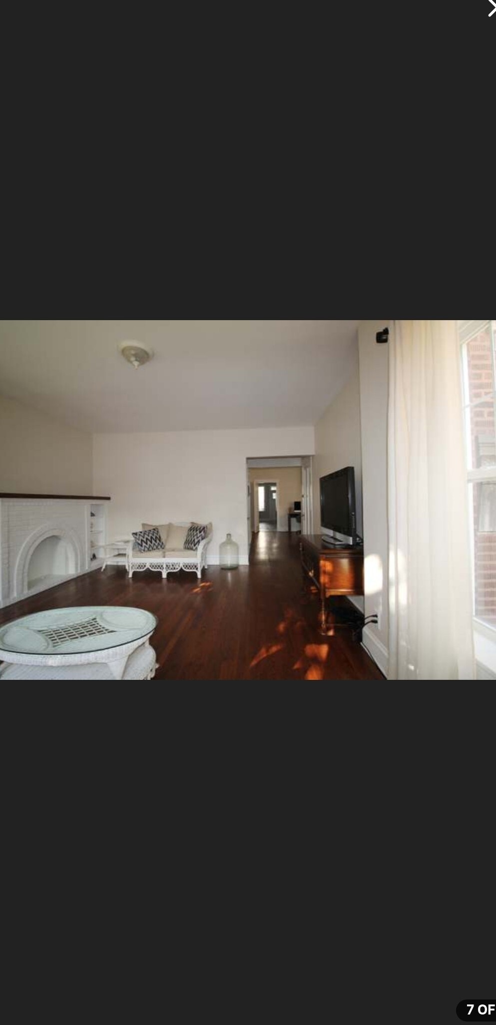 Building Photo - 6412 N Oakley Ave
