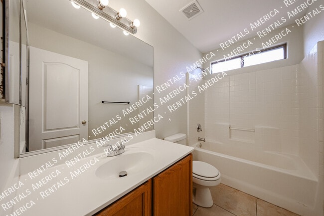 Building Photo - 6234 W Southgate St