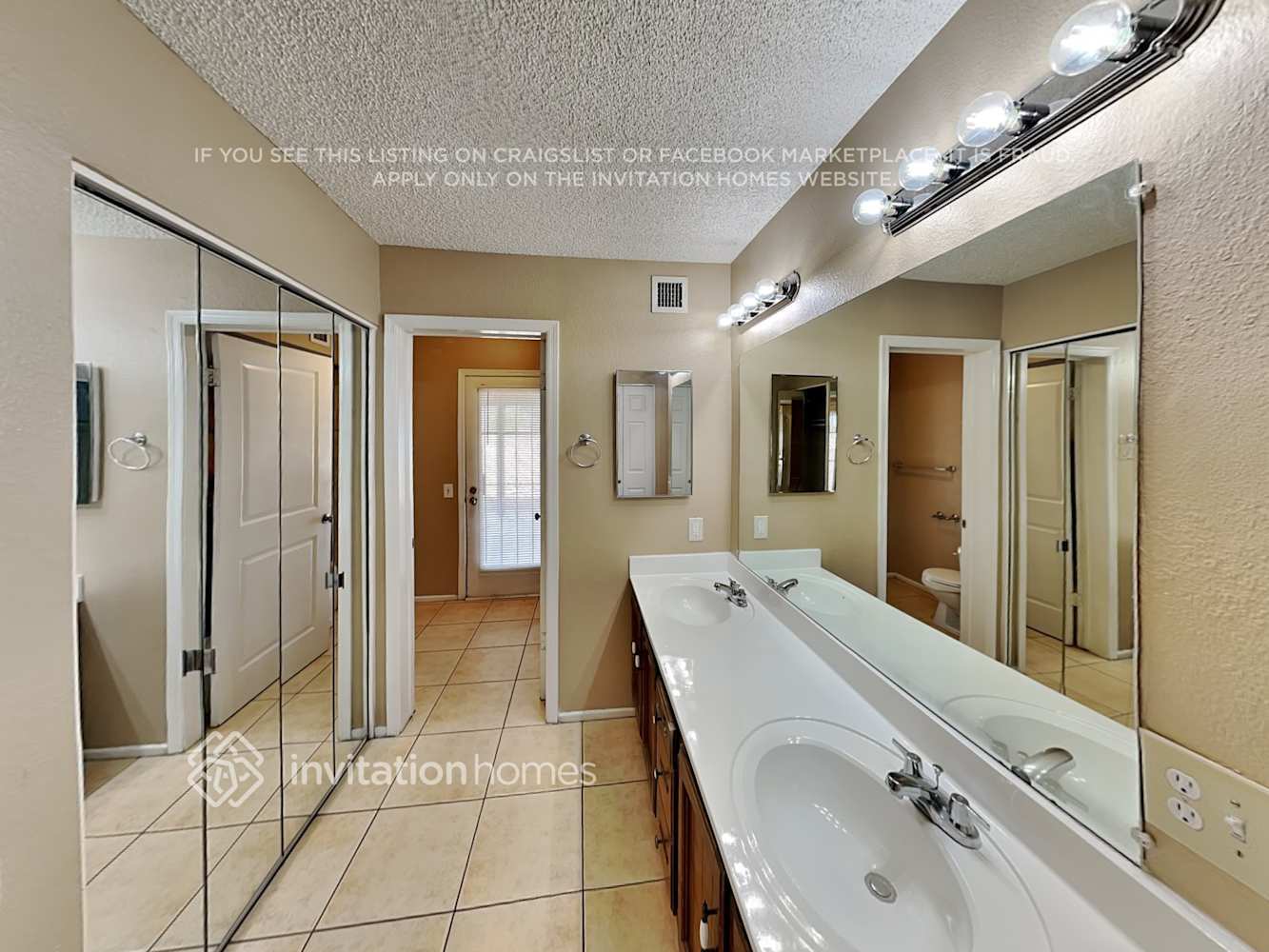 Building Photo - 4437 N 102nd Way