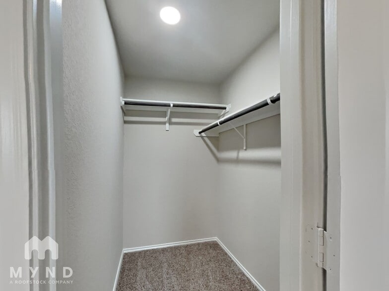 Building Photo - 1234 Shadwell Dr
