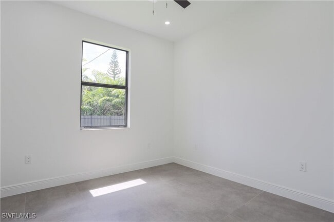Building Photo - 10830 St Lucia Ct