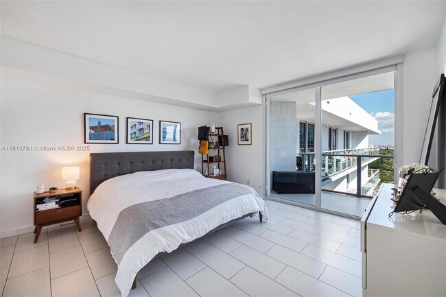 Building Photo - 4250 Biscayne Blvd