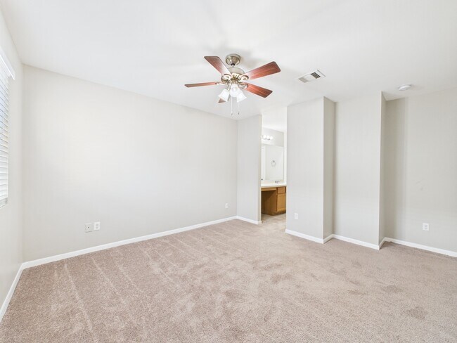 Building Photo - 12642 Ashford Meadow Dr