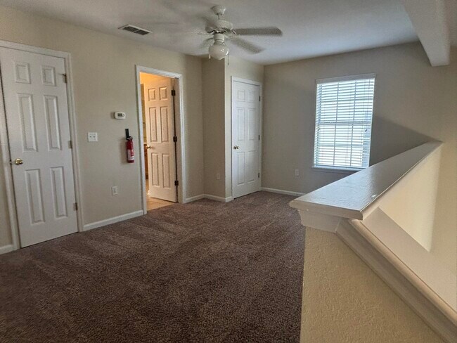 Building Photo - 4434 Gearhart Rd