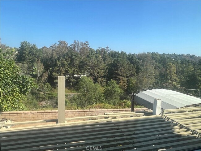 Building Photo - 24822 Via San Fernando