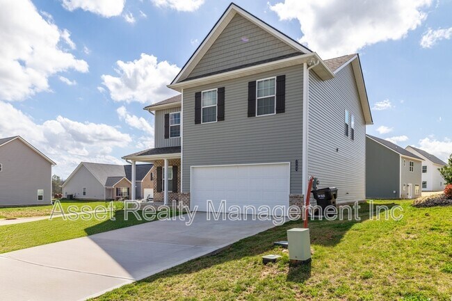 Building Photo - 7703 Honey Oaks Rd