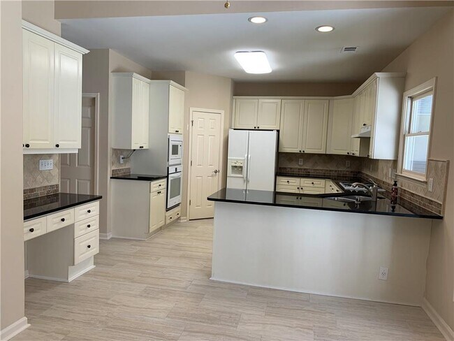 Building Photo - 4210 Burns Heritage Trail