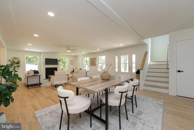 Building Photo - 371 Kresson Rd