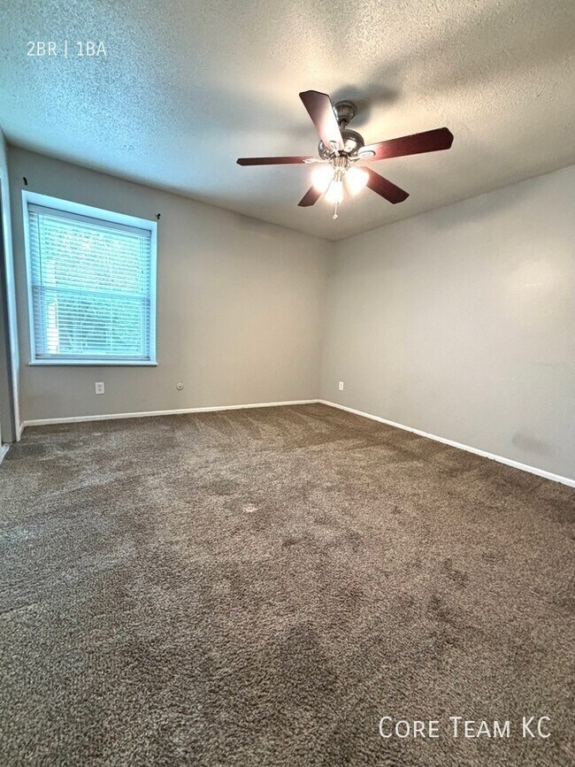 Building Photo - 3633 Walnut St