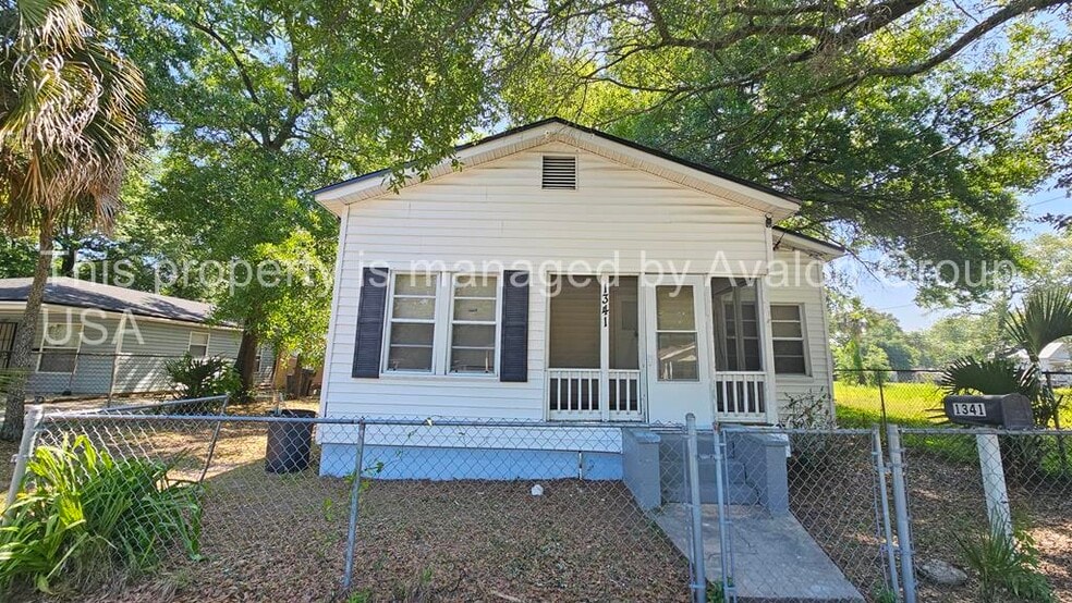 Primary Photo - 1341 Franklin St