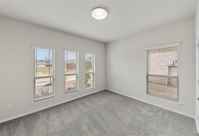 Building Photo - 2112 Sesaro Dr