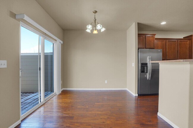 Building Photo - 5647 Celtic Cross Grove