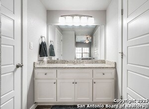 Building Photo - 1606 Eckhert Blvd