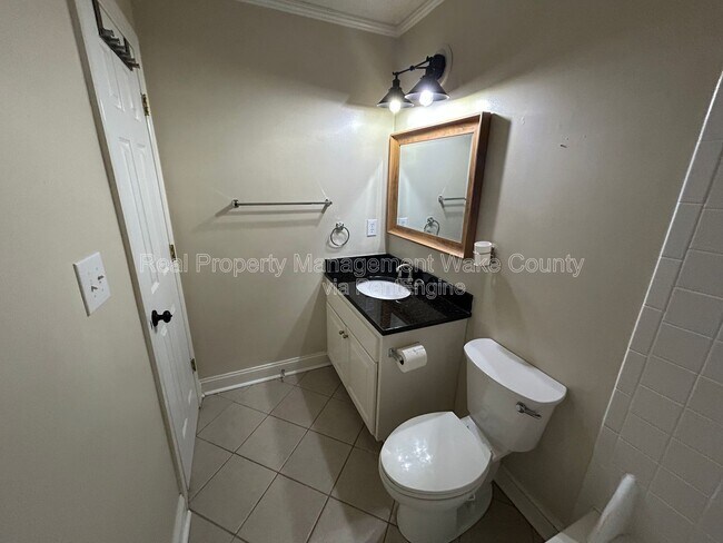 Building Photo - 3421 Kistler Ct