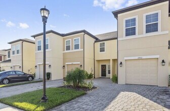 Building Photo - 29912 Southwell Ln