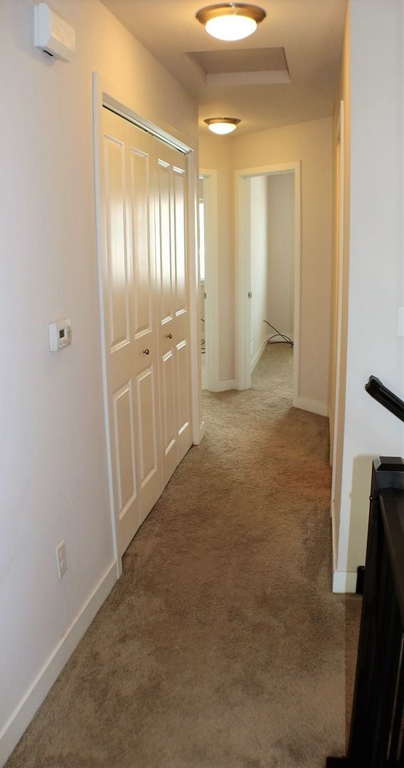 Building Photo - $1,675 | 3 Bedroom, 3 Bathroom TOWN HOME | PET Friendly* | Sublease* | Available for April 22nd, ...