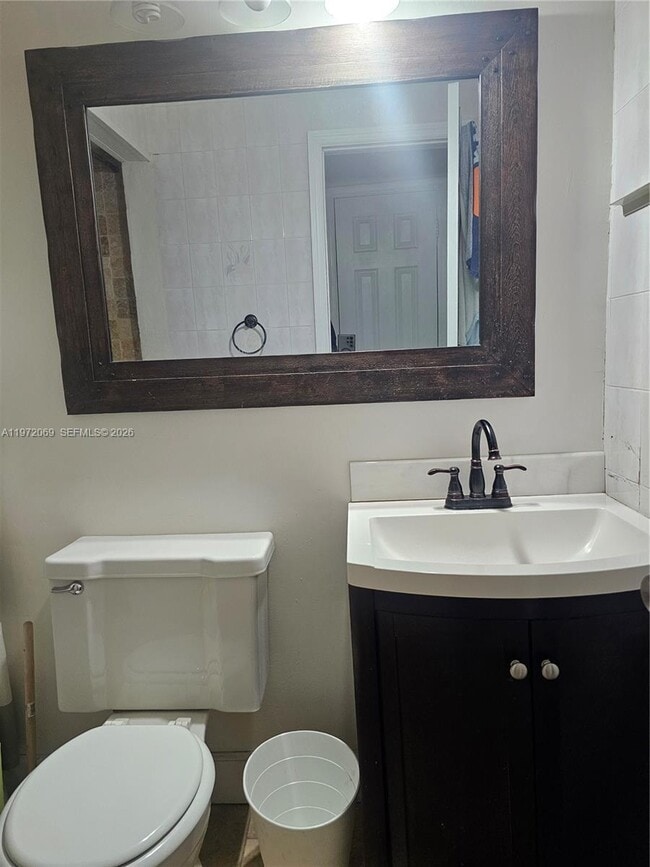 Building Photo - 6901 SW 95th Ave