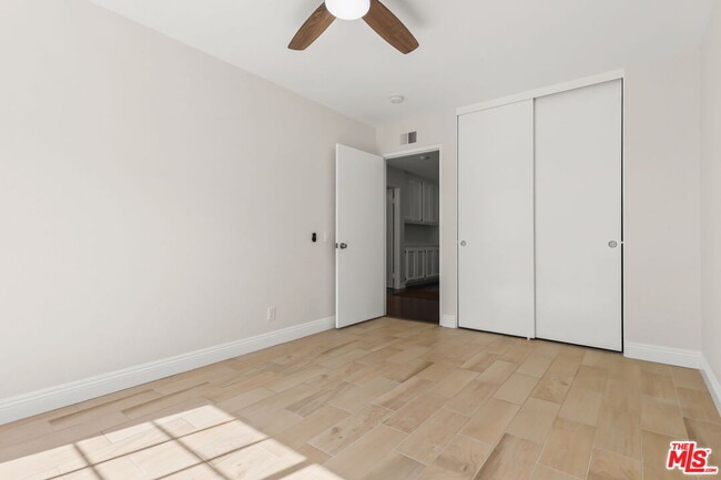 Building Photo - 6501 Bradley Pl