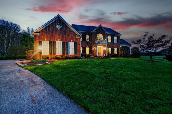 Building Photo - 401 Hilton Head Ct