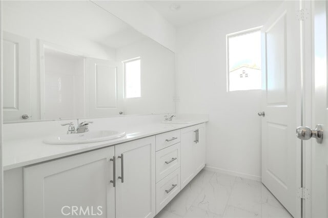 Building Photo - 4262 Empressa Cir