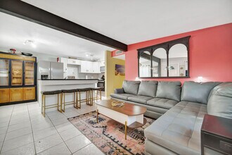 Building Photo - 5025 9th Ave S