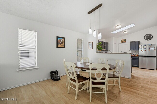 Building Photo - 11853 Auburn Sands Dr