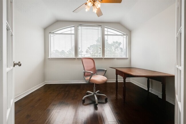 Building Photo - 5710 Cielio Bay Ct