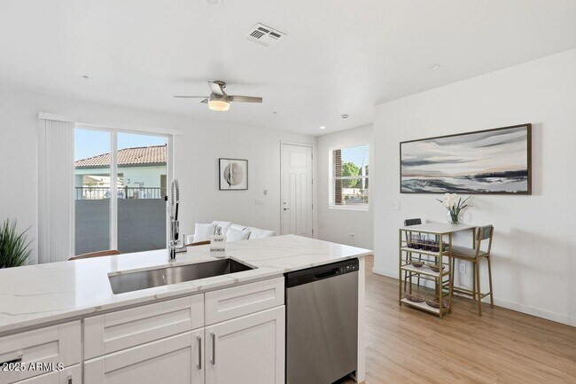 Building Photo - 7959 N 53rd Ave