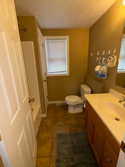 2nd FL Bathroom - 35 Langslow St