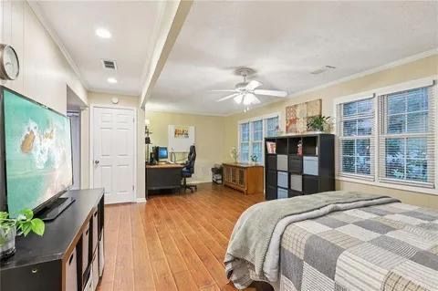 Building Photo - 159 Cavan Way
