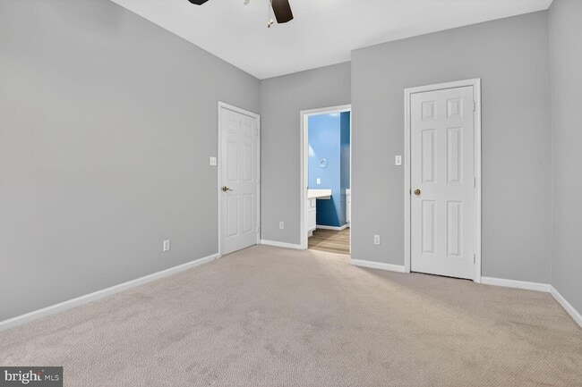 Building Photo - 46588 Drysdale Terrace