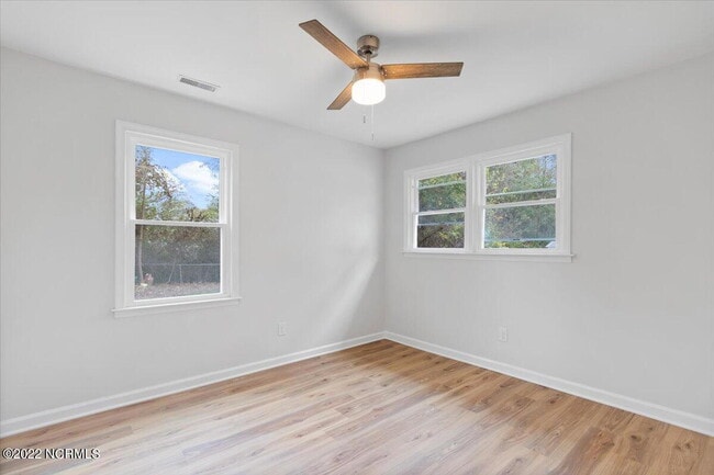 Building Photo - ADORABLE 3 BR | 1 BA Home in Dudley | Fully Renovated and Move-In Ready!