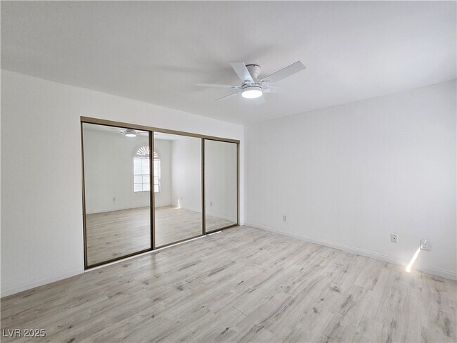 Building Photo - 2972 Juniper Hills Blvd