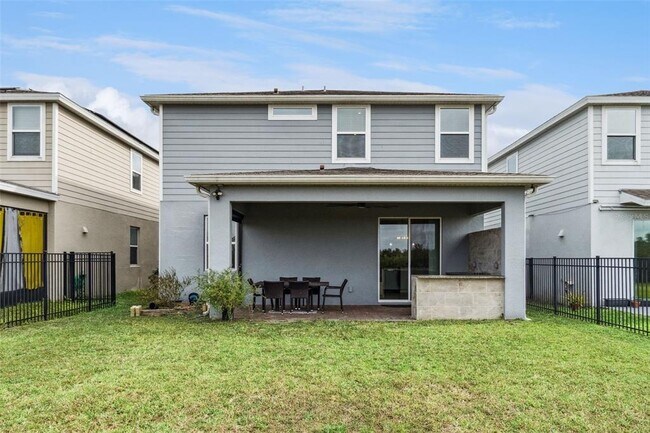 Building Photo - 2282 Nuthatch St