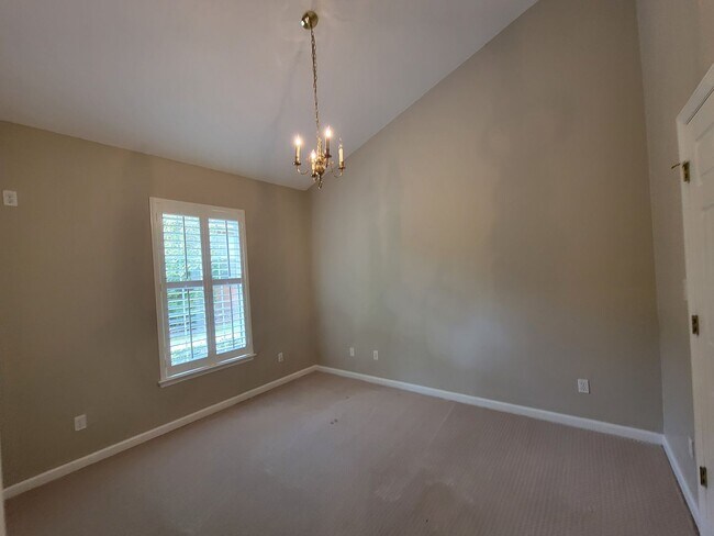 Building Photo - 3 bedroom home for rent in golden eagle's gated community, available July 6 2026, 2 car garage, f...