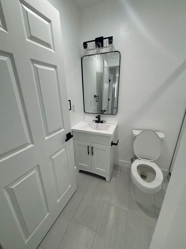 Building Photo - 1231 Mott St