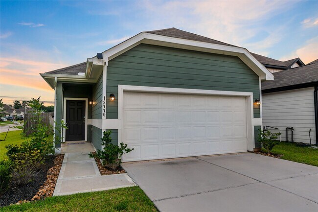 Building Photo - 13770 Goldeye Dr