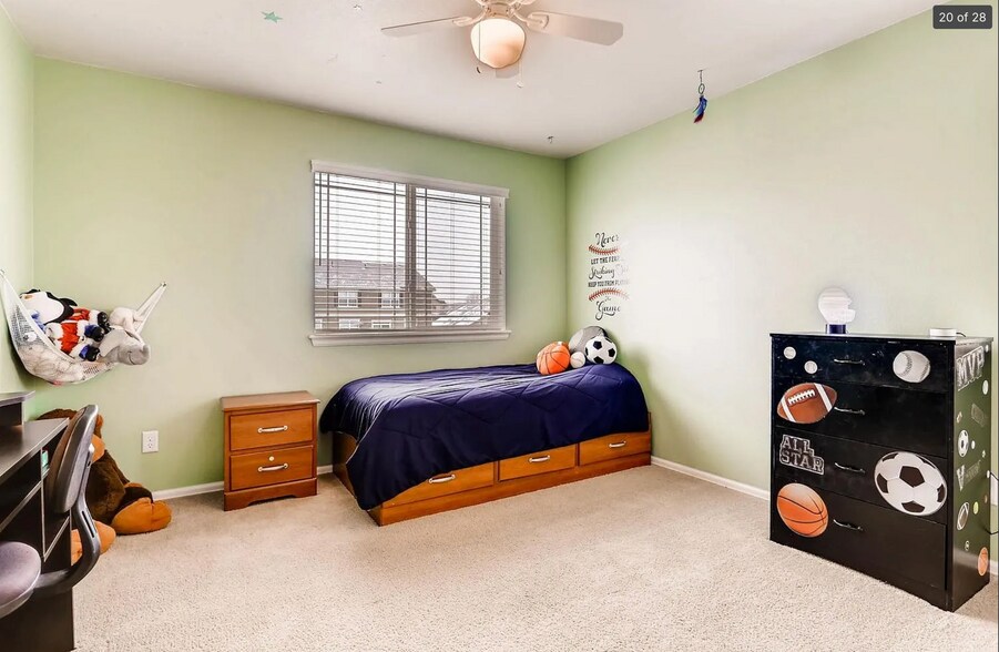 Building Photo - 12932 Norway Maple St